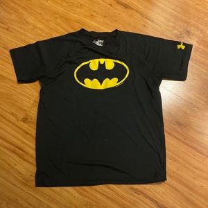 Under Armour Batman black shirt YXL